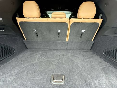 Used 2025 Cadillac Escalade IQ Luxury 2 AWD/4WD image 34