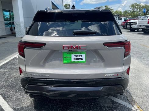 New 2027 GMC Terrain AT4 w/ Convenience Package III AWD/4WD image 7