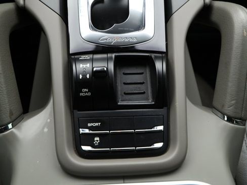 Used 2014 Porsche Cayenne Diesel image 21