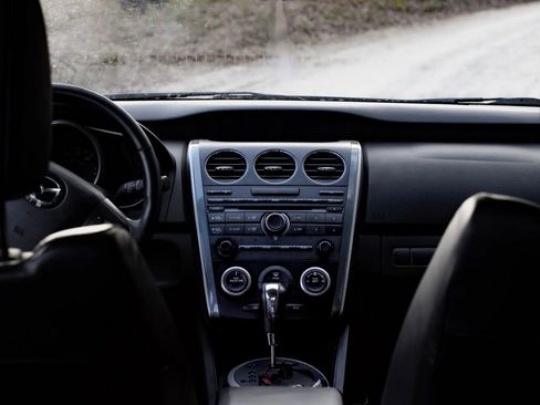 Used 2010 MAZDA CX-7 s Touring w/ Technology Pkg image 11