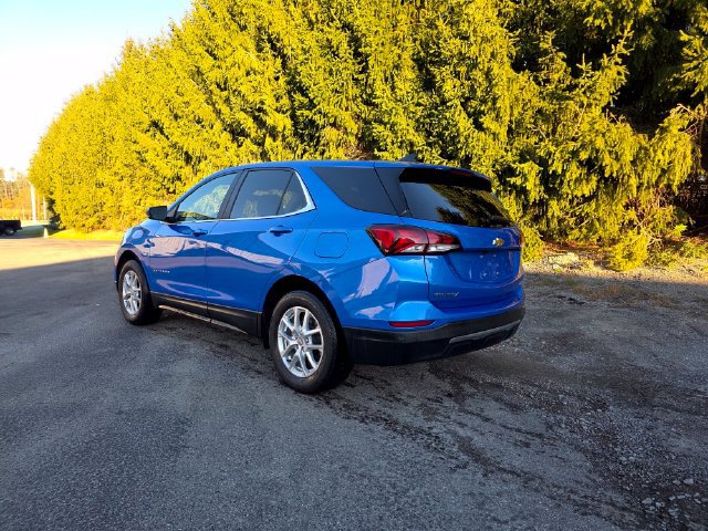Used 2024 Chevrolet Equinox LT AWD/4WD image 2