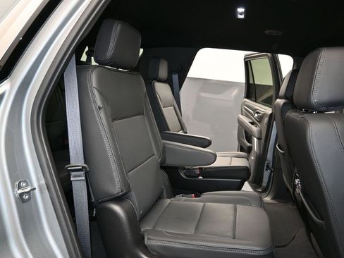 Certified 2024 GMC Yukon Denali image 28