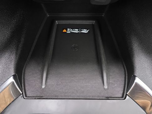 Used 2020 Chevrolet Traverse High Country AWD/4WD image 45