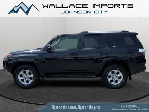 Used 2020 Toyota 4Runner SR5 Premium w/ Moonroof Package AWD/4WD image 1