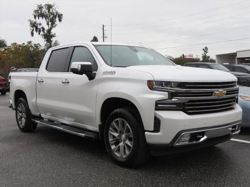 Used 2019 Chevrolet Silverado 1500 High Country w/ Technology Package image 1