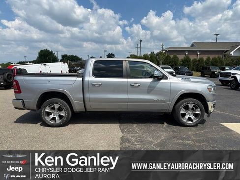 Used 2019 RAM 1500 Laramie AWD/4WD image 1