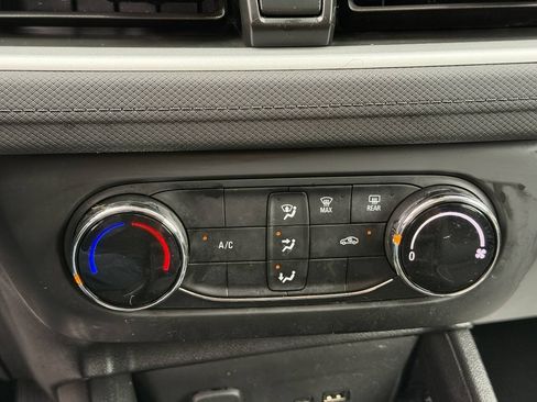 Used 2025 Chevrolet TrailBlazer LS w/ LS Convenience Package AWD/4WD image 18