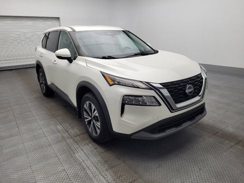 Used 2022 Nissan Rogue SV image 13