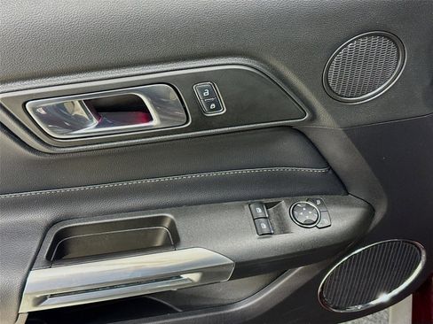 Certified 2018 Ford Mustang GT Premium image 17