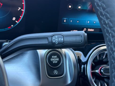 Certified 2022 Mercedes-Benz GLB 250 4MATIC image 25