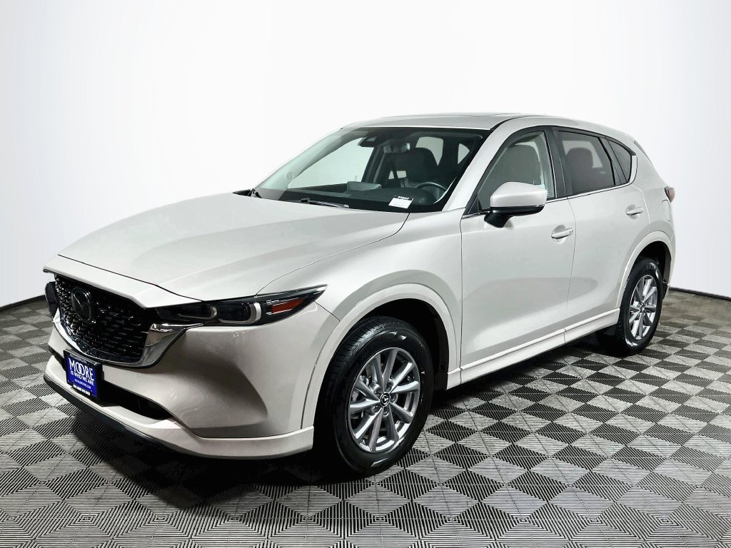 Used 2025 MAZDA CX-5 AWD 2.5 S w/ Preferred Package image 3