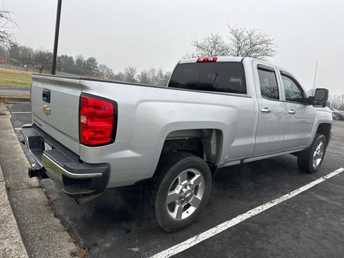 Used 2017 Chevrolet Silverado 2500 W/T image 10