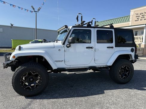 Used 2015 Jeep Wrangler Unlimited Sport AWD/4WD image 4