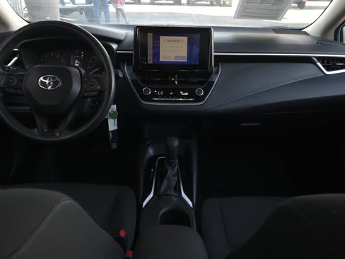 Used 2023 Toyota Corolla LE image 19
