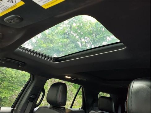 Used 2019 Ford Explorer Sport w/ Equipment Group 401A AWD/4WD image 27