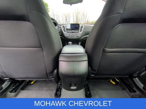 Used 2024 Chevrolet Malibu RS w/ LPO, Floor Liner Package FWD image 22