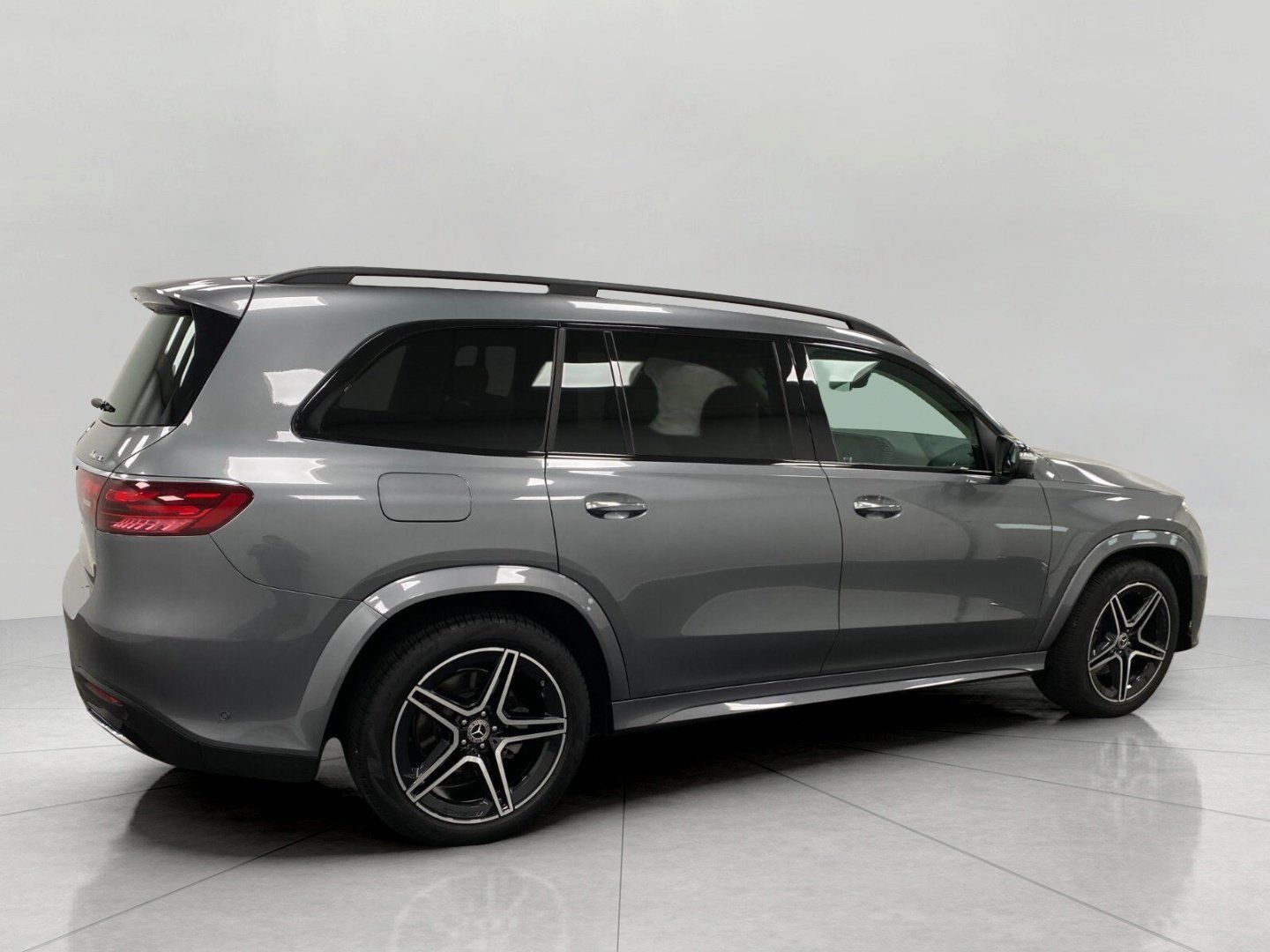 Certified 2024 Mercedes-Benz GLS 450 4MATIC image 2