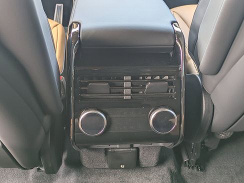 New 2026 Land Rover Range Rover Sport Dynamic SE image 23