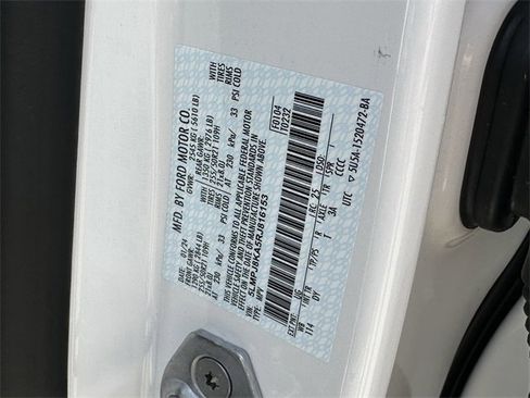 Used 2024 Lincoln Nautilus Reserve w/ Equipment Group 203A image 11