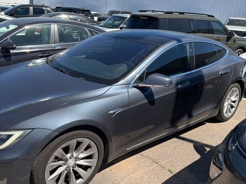 Used 2018 Tesla Model S 75D image 11