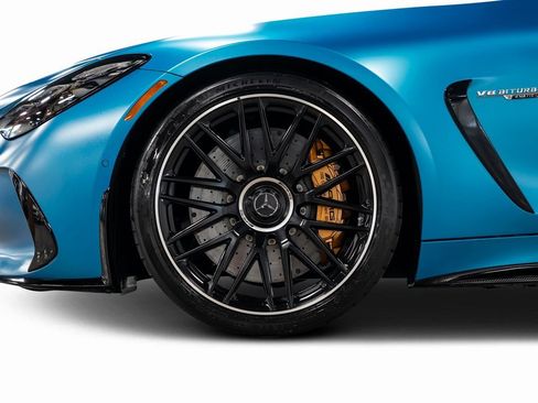 Used 2024 Mercedes-Benz AMG GT 63 image 15