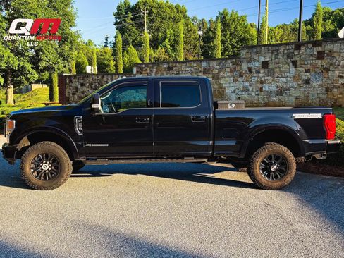 Used 2021 Ford F250 Lariat w/ Tremor Off-Road Package AWD/4WD image 4