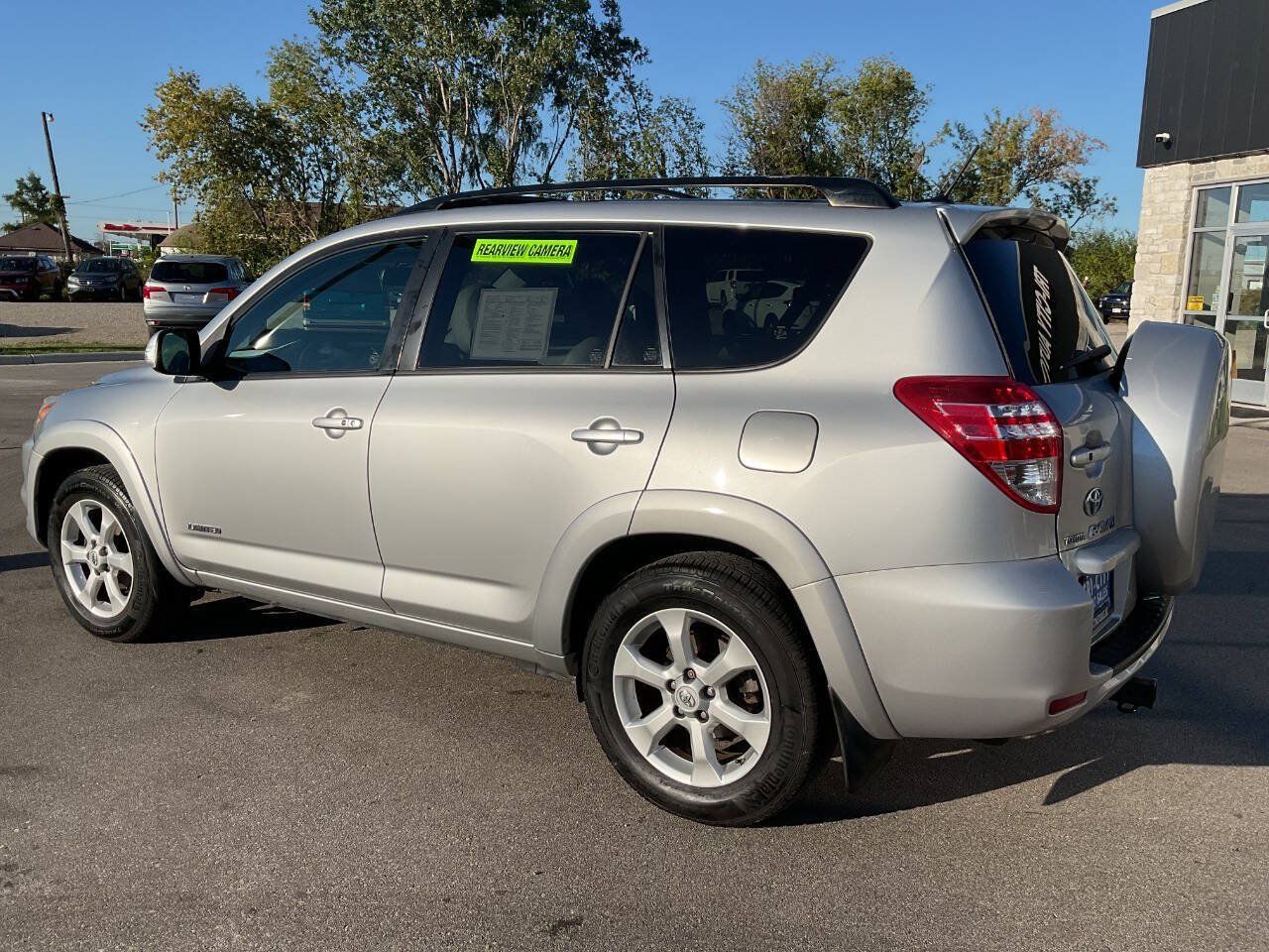 Used 2009 Toyota RAV4 Limited w/ Limited Extra Value Pkg AWD/4WD image 4