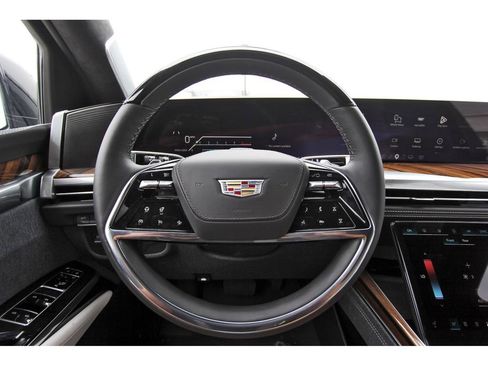 New 2026 Cadillac Escalade Platinum Sport w/ LPO, ONYX Package AWD/4WD image 14