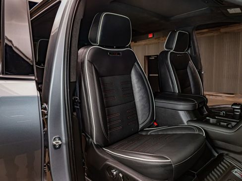 Used 2023 GMC Sierra 1500 AT4X image 32