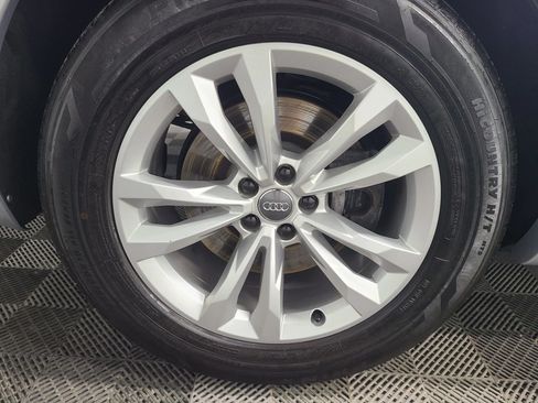 Used 2019 Audi Q7 2.0T Premium w/ Convenience Package AWD/4WD image 16