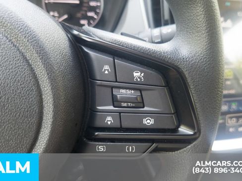 Used 2025 Subaru Crosstrek 2.5i Premium AWD/4WD image 28