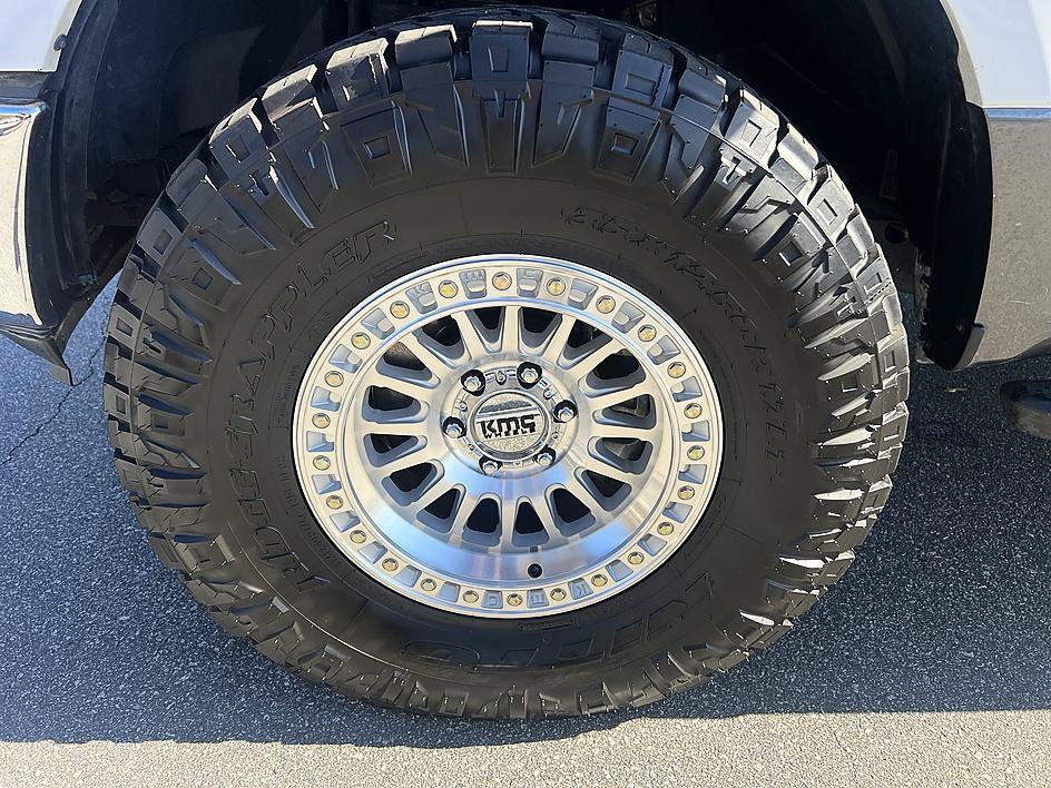 Used 2019 Ford F150 XLT w/ Equipment Group 302A Luxury AWD/4WD image 9