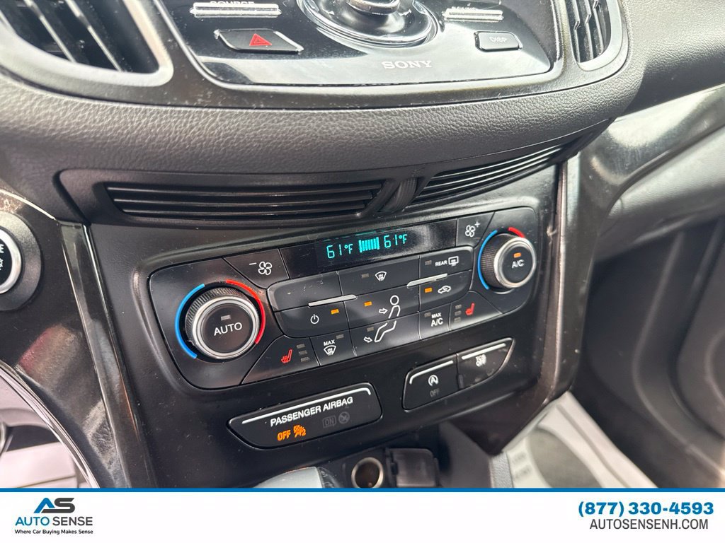 Used 2017 Ford Escape Titanium AWD/4WD image 20