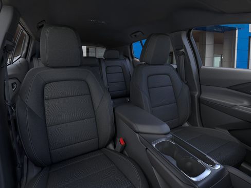 New 2026 Chevrolet Equinox EV LT image 16