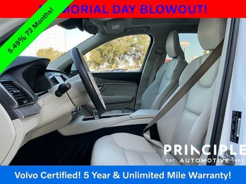 Certified 2023 Volvo XC90 B5 Plus w/ Protection Package Premier AWD/4WD image 30