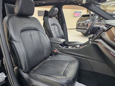 Used 2023 Jeep Grand Cherokee L Overland w/ Rear Seat Video Group I AWD/4WD image 20