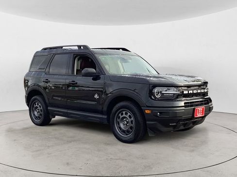 Used 2024 Ford Bronco Sport Outer Banks image 7