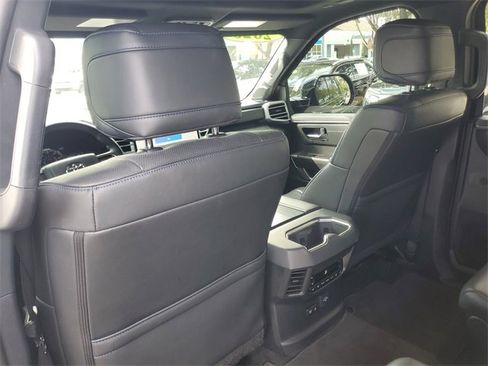 Used 2023 Toyota Sequoia Platinum image 12
