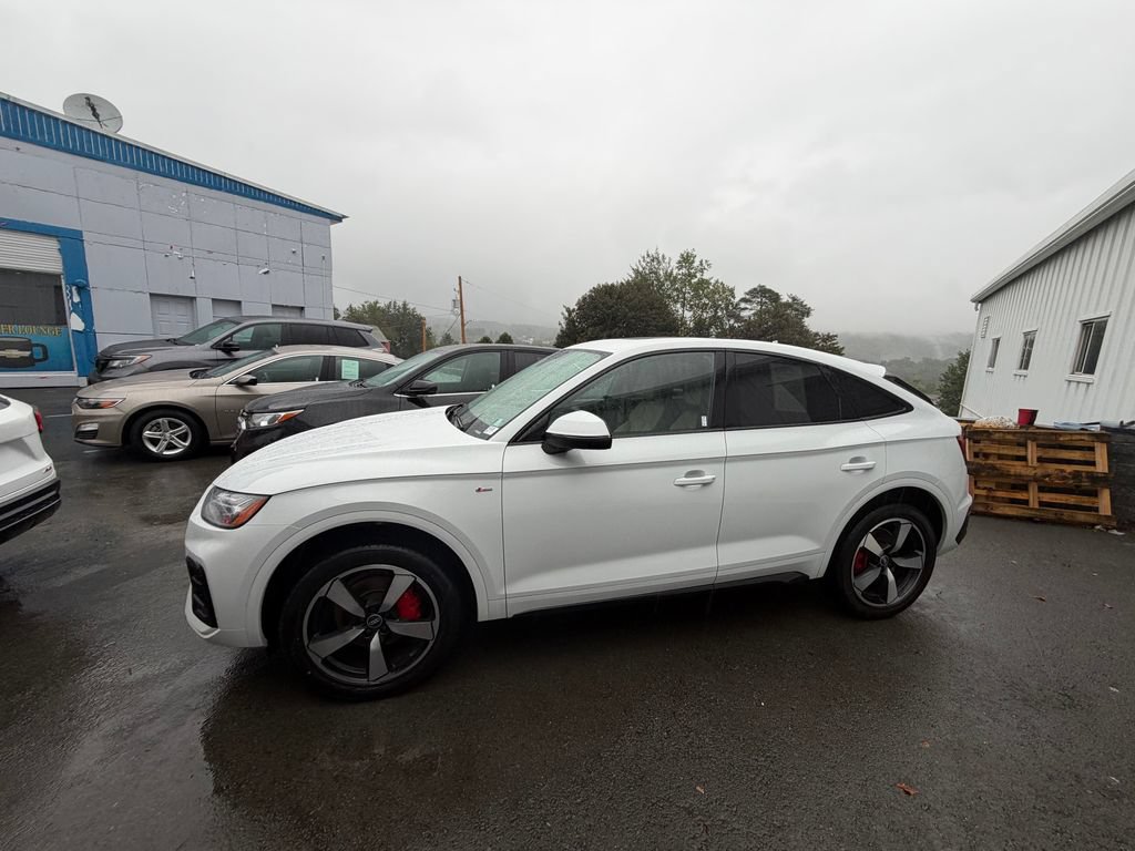 Used 2024 Audi Q5 2.0T Premium Plus AWD/4WD image 2