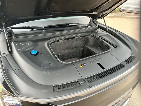 Used 2024 Kia EV9 Light Long Range image 25