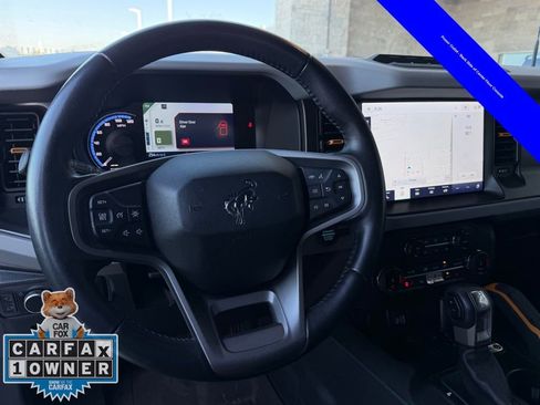 Used 2022 Ford Bronco Badlands image 12