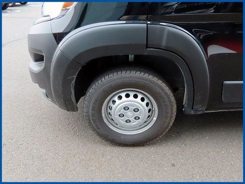 New 2026 RAM ProMaster 2500 w/ Convenience Group image 4