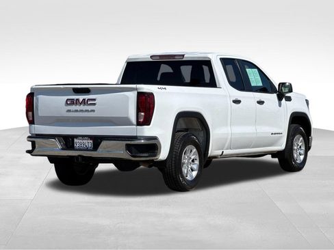 Used 2023 GMC Sierra 1500 Pro w/ Pro Value Package AWD/4WD image 5