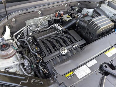 Used 2023 Volkswagen Atlas Cross Sport SE image 22