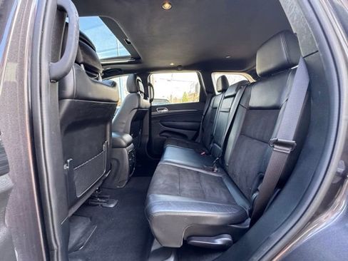 Used 2020 Jeep Grand Cherokee Laredo w/ Quick Order Package 2BN North image 13