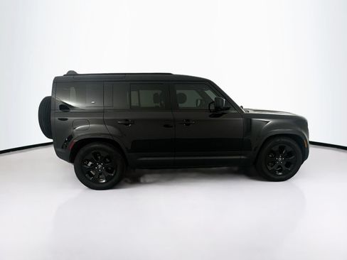 Used 2024 Land Rover Defender 110 S AWD/4WD image 4
