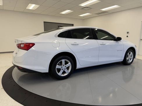 Used 2020 Chevrolet Malibu LS image 7