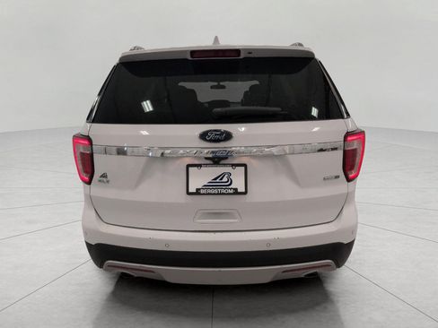 Certified 2017 Ford Explorer XLT AWD/4WD image 24