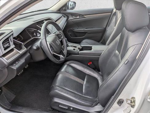 Used 2020 Honda Civic Touring image 11