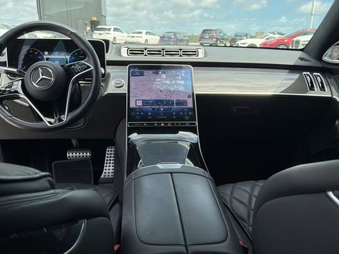 Certified 2022 Mercedes-Benz S 580 4MATIC Sedan image 11